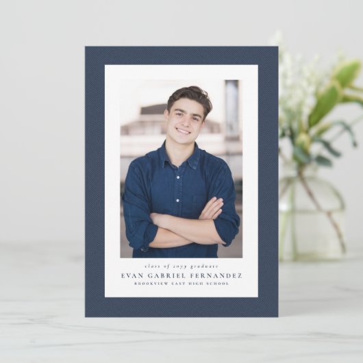 Classic tweed lijst eenvoudige navy foto afstudere aankondiging (Staand voorkant)