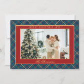 Classic Vintage Red Plaid Crest Photo Christmas Feestdagenkaart (Voorkant)