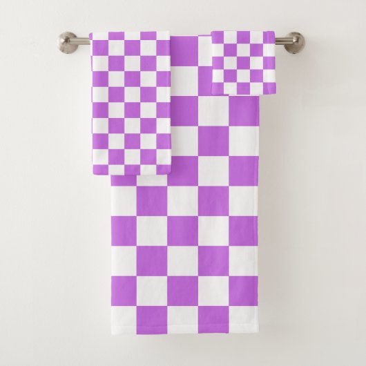 Classic visual magenta checkerboard  bad handdoek (Insitu)