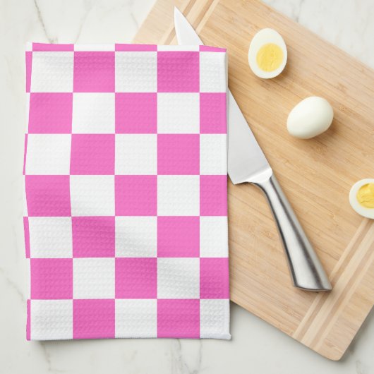 Classic visual pink checkerboard  theedoek (Quarter Fold)