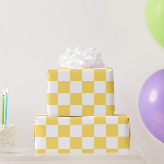 Classic visual yellow checkerboard cadeaupapier