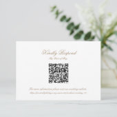 Classic Wedding Monogram Crest QR code RSVP Card (Staand voorkant)