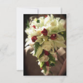 Classic White Lily and Red Rose Photo Wedding Invi Kaart (Achterkant)