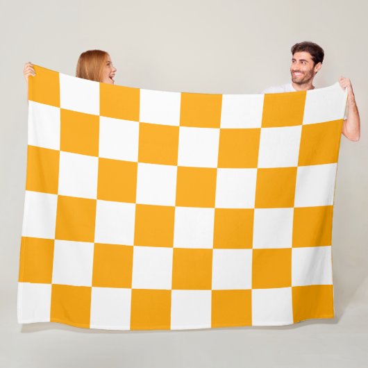 Classic White with Bright Orange Square Style Fleece Deken (In situ)