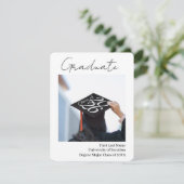 Classy Afstuderen aankondigingsfotosjabloon Feestdagenkaart (Staand voorkant)