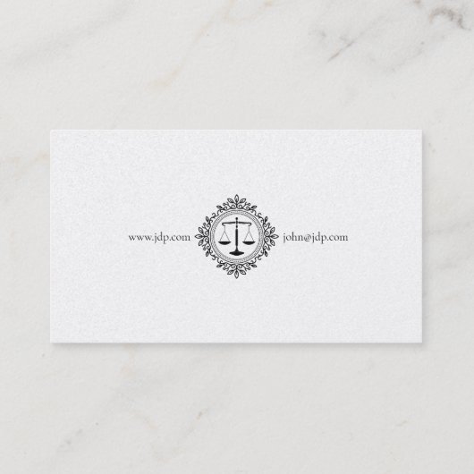 Classy Attorney at Law I Elegant Scales of Justice Visitekaartje (Achterkant)