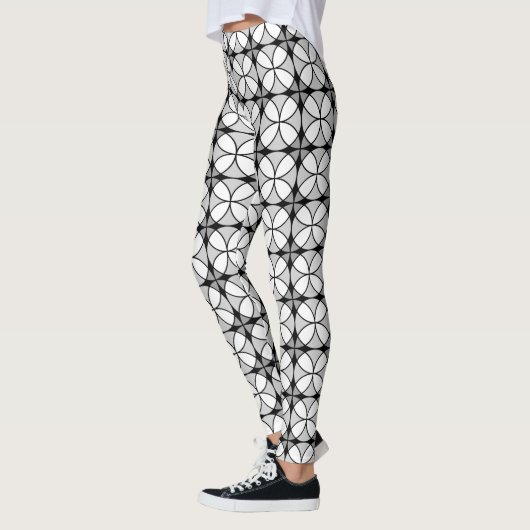 Classy Black en white Shippo Pattern Leggings (Links)