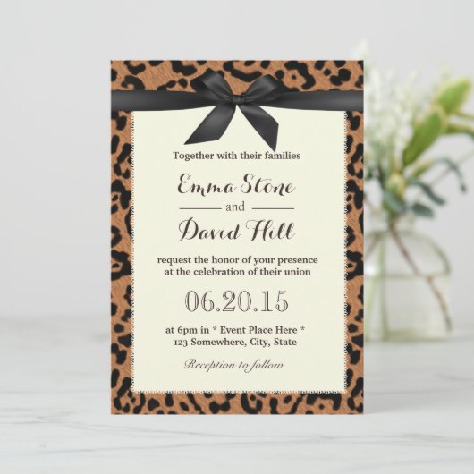 Classy Black Ribbon Leopard Print Weddenschap Kaart (Staand voorkant)
