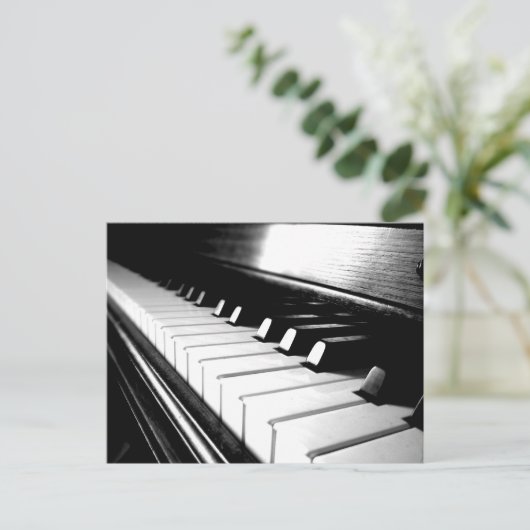 Classy Black & White Piano Photography Briefkaart (Staand voorkant)