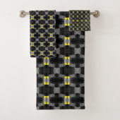 Classy Bold Grey Yellow Black Abstract Modern Bad Handdoek (Insitu)