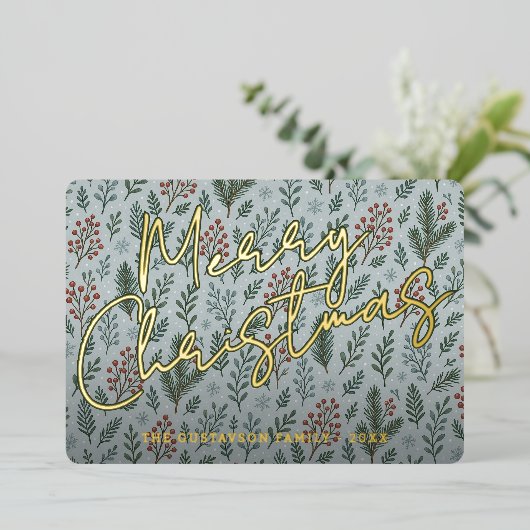 Classy Botanical Holly Berry Floral Pattern Gold Folie Feestdagenkaart (Staand Voorkant)