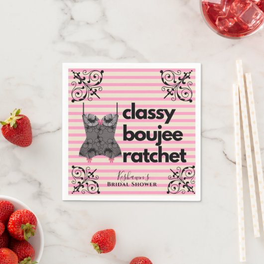 Classy Boujee Ratchet | Roze en Zwarte Ondergoed Servet (Insitu)