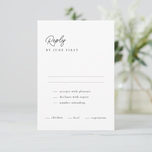 Classy Calligraphy Black White Wedding RSVP Kaart (Staand voorkant)
