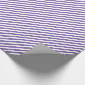 Classy Chic Lavendel Violet White Stripes Patroon Cadeaupapier (Hoek)