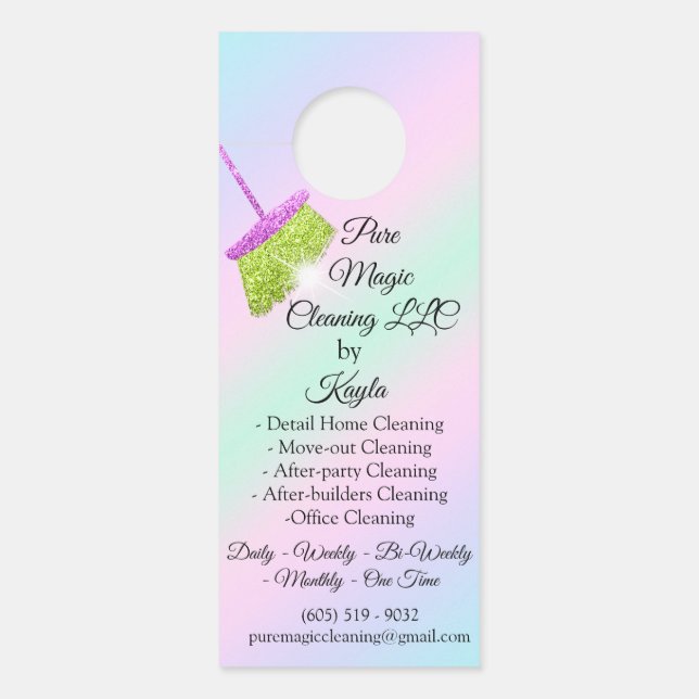 Classy Cleaning Service Move-out Pink Blue Broom  Deurhanger (Voorkant)