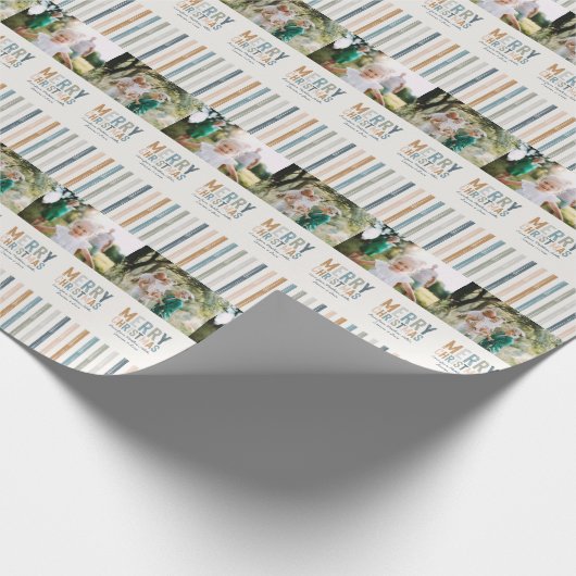 Classy Colorful-foto moderne kerst Cadeaupapier (Hoek)