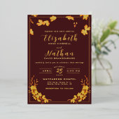 Classy Elegant Burgundy Gold Floral Wedding Folie Uitnodiging (Staand Voorkant)