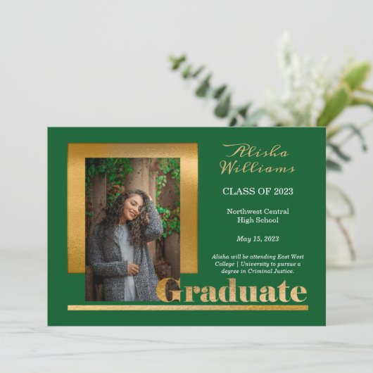Classy Elegant Gold Text Afstuderen 1 Foto groen Aankondiging (Staand voorkant)