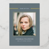 Classy Elegant Grey Afstuderen Foto Gold Folie Uitnodiging (Voorkant)