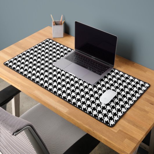 Classy Elegant Houndstooth Pattern Black and White Bureaumat (Kantoor 2)