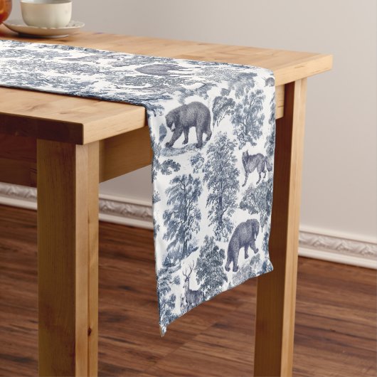 Classy Elegant Rustiek Blauw Bos Dieren Toile Korte Tafelloper (Voorbeeld)