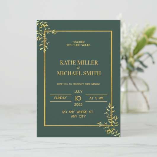 Classy Elegante Groene en Gouden huwelijksuitnodig Kaart (Staand voorkant)