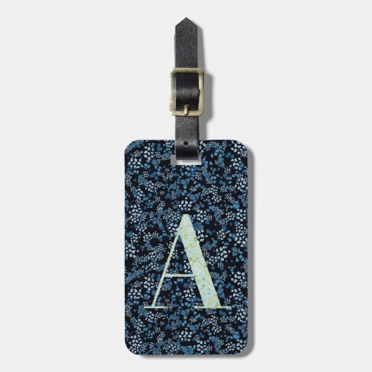Classy Floral Monogrammed Letter A blauw Bagagelabel (Voorkant verticaal)
