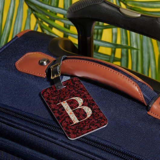Classy Floral Monogrammed Letter B donkerrood Bagagelabel (Voorkant Insitu 1)