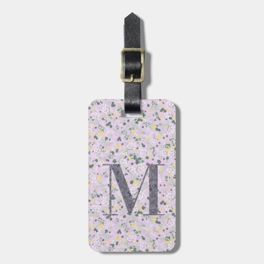 Classy Floral Monogrammed Letter M licht paarse Bagagelabel (Voorkant verticaal)