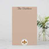 Classy French Fleur de Lis Custom Briefpapier (Staand voorkant)