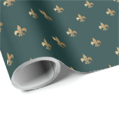 Classy gouden folie fleur de lis op koningsgroen cadeaupapier (Rol Hoek)