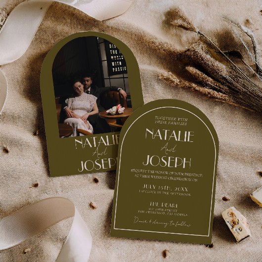 Classy Grassland Old Money Arched Photo Wedding Kaart