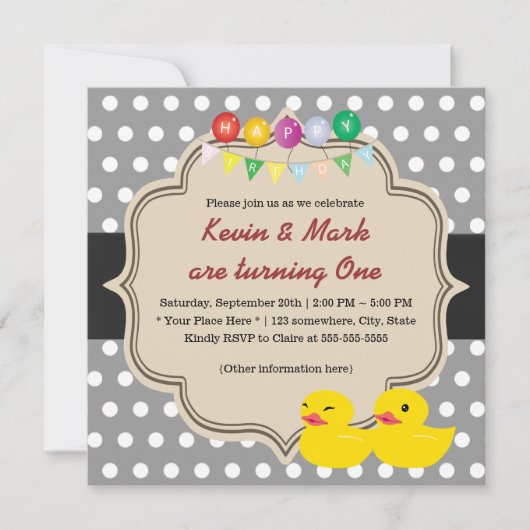 Classy Gray Polka Dots Rubber Ducky Twins Birthday Kaart (Voorkant)