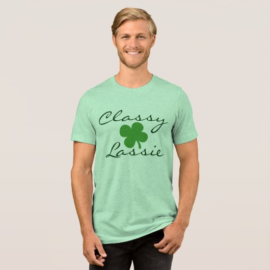 Classy Lassie Vrouwen St. Patrick's Day Tri-Blend Shirt (Voorkant volledig)