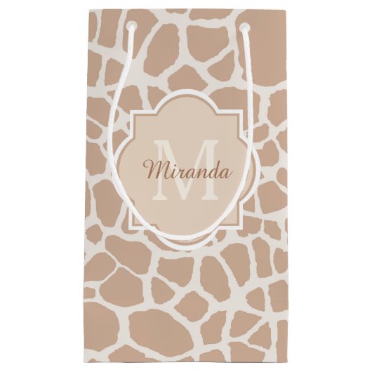 Classy Light Brown Giraffe Print Monogram en naam Klein Cadeauzakje (Voorkant)