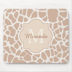 Classy Light Brown Giraffe Print Monogram en naam Muismat