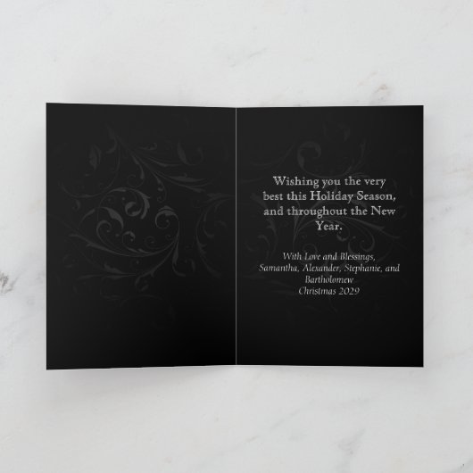 Classy Monogram Holly Wreath Holiday Kaart (Binnen)