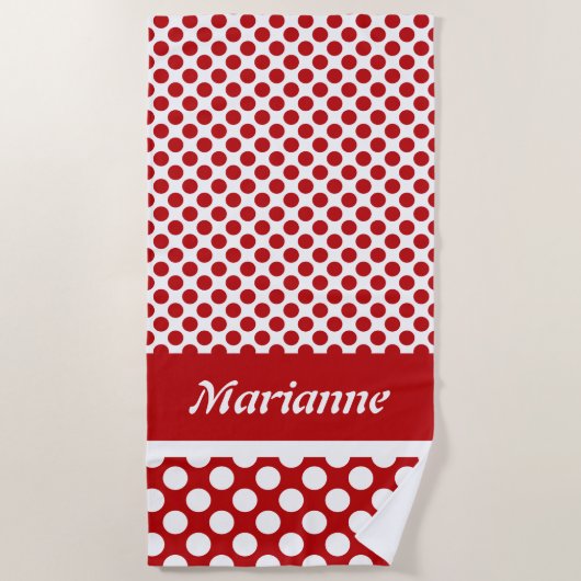 Classy Named Red & White Polka Dot Strandlaken (Voorkant)