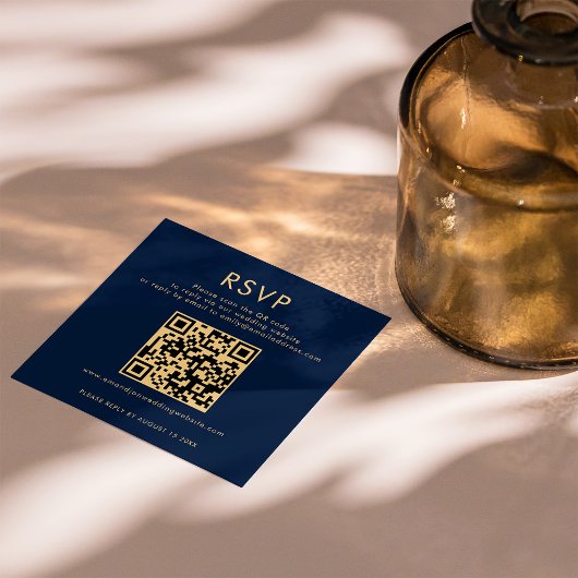 Classy Navy Blue Gold QR Code Weddenschap RSVP Informatiekaartje