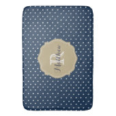 Classy Navy Blue Polka Dots en Coral Monogram Badmat (Voorkant Verticaal)