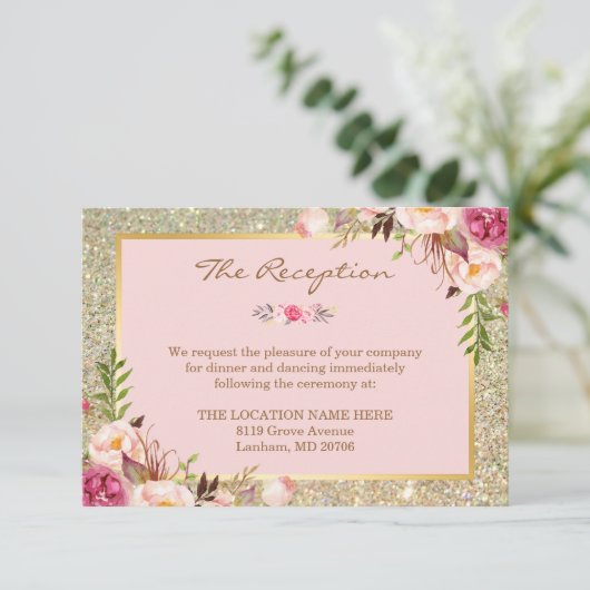 Classy Pink Floral Gold Glitter Weddenschap Informatiekaartje (Staand voorkant)