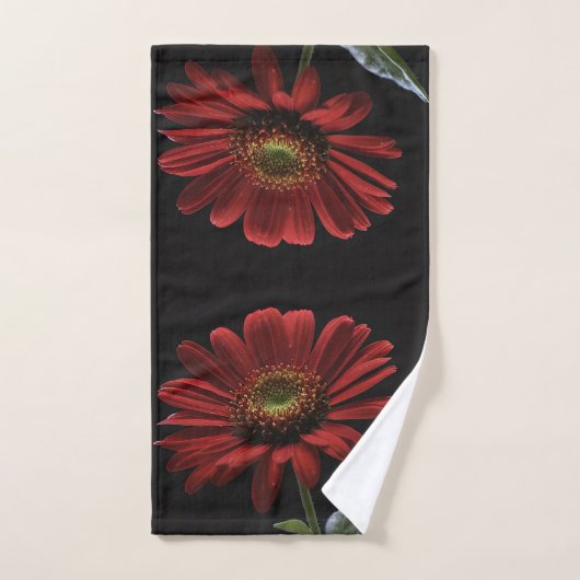 Classy Red Daisy op zwart, Handdoek (Handdoek)