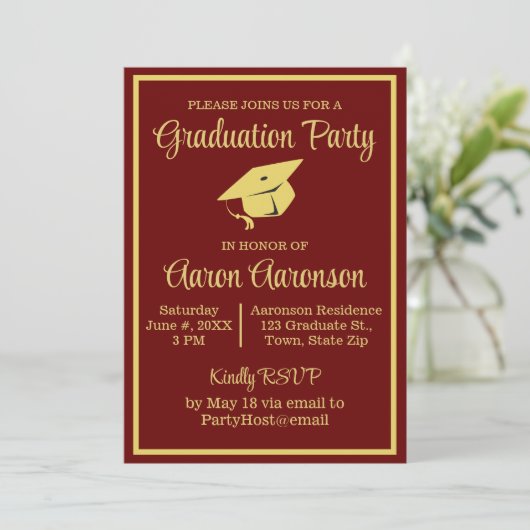 Classy Stijlvol Goud op Maroon Afstuderen Foto (Staand voorkant)