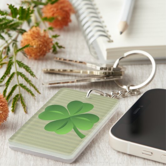 Classy Trendy Irish Lucky Shamrock Sleutelhanger (Voorkant Rechts)