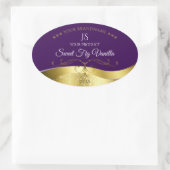 Classy Wavy Gold Decor Donker Paarse Monogram Labe Ovale Sticker (Tas)