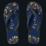 Classy Wedding Bride Deep Gold Foliage Navy Blue Teenslippers<br><div class="desc">Deze lelijke bruidbruidgoudblauw teenslippers hebben een donkerblauwe achtergrond die is aangepast met een ingewikkeld goudgroen patroon en aanpasbare moderne typografie. De combinatie van de rijke marine en de schimmelende gouden creëer en elegante en luxe esthetiek. Uitzicht het collectie op deze pagina om overeenkomende objecten te vinden. ♥ deze met je...</div>