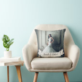 Classy Wedding Photo White Ribbon & Laurels Kussen (Stoel)