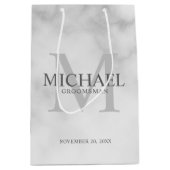 Classy White Marble Personalized Groomsmen Medium Cadeauzakje (Voorkant)