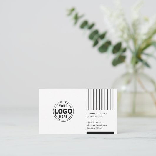 Classy White Minimalist Corporate Visitekaartje (Staand voorkant)