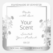 Classy Wit Bloemen Product Verpakking Label Zilver (Voorkant)